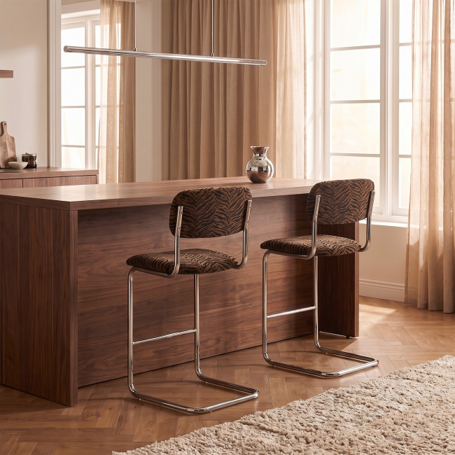 Marcel - Lot de 2 tabourets de bar imprimé animal pieds chrome H65cm 
